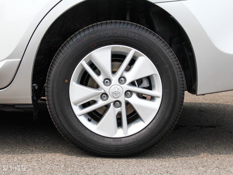 2014_ 1.6L CVT GL-i