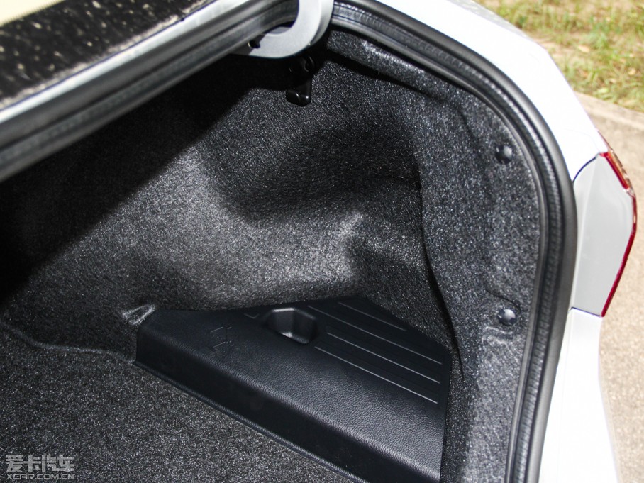 2014_ 1.6L CVT GL-i