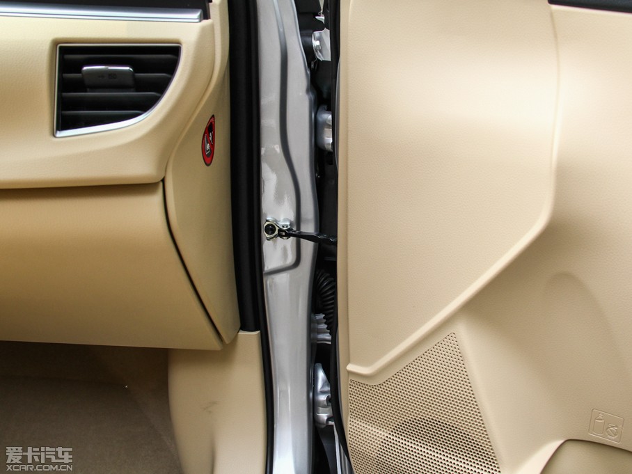 2014_ 1.6L CVT GL-i