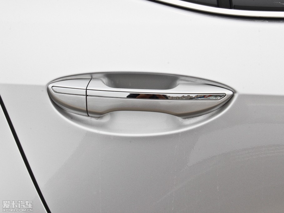 2014_ 1.8L CVT GLX-i