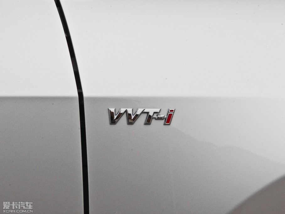 2014_ 1.8L CVT GLX-i