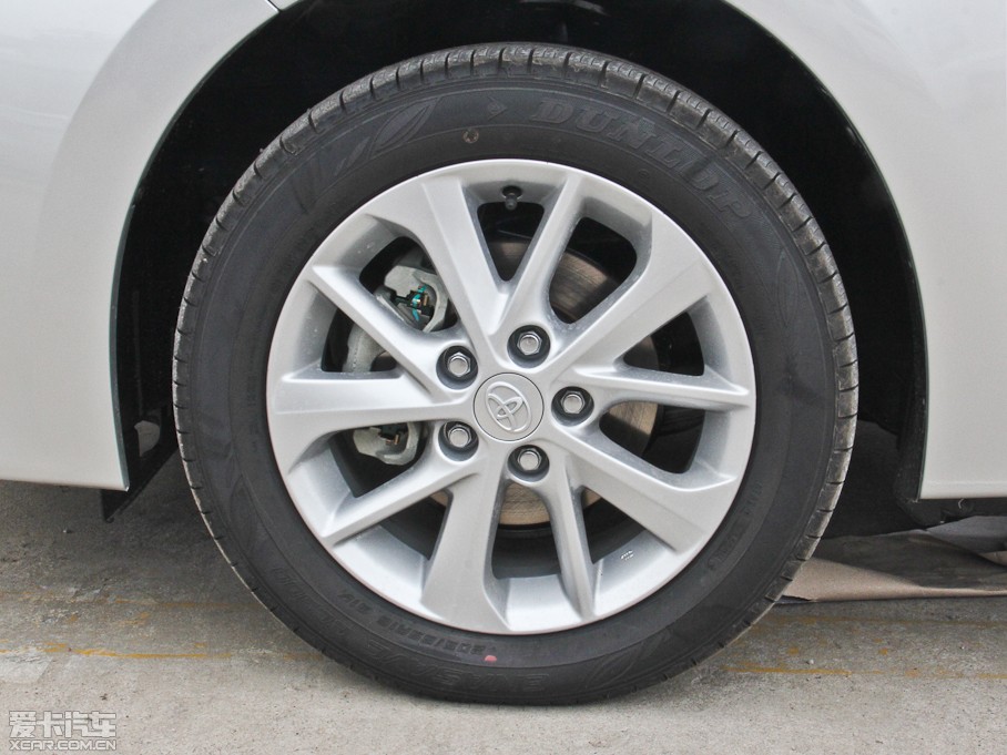 2014_ 1.8L CVT GLX-i