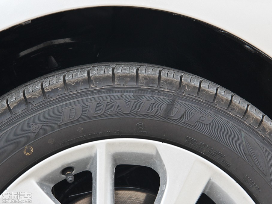 2014_ 1.8L CVT GLX-i