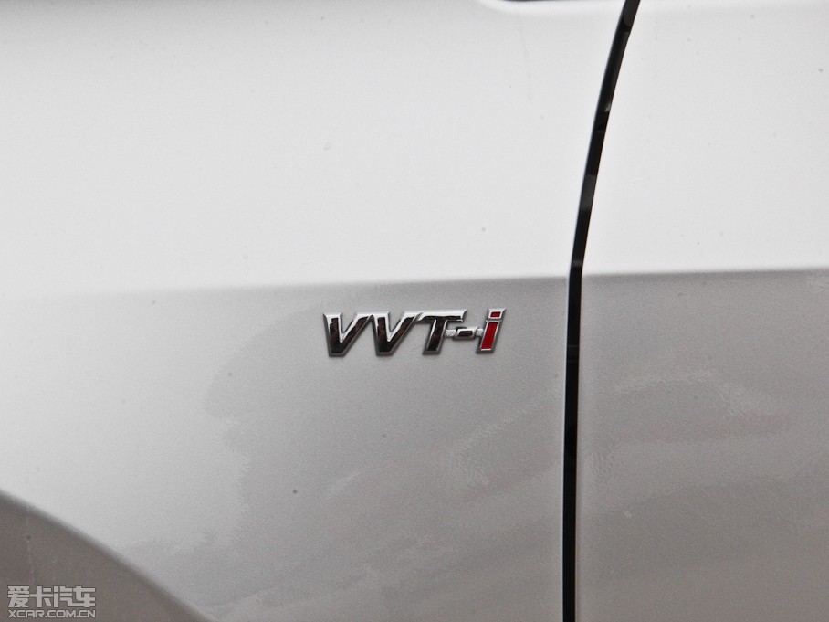 2014_ 1.8L CVT GLX-i