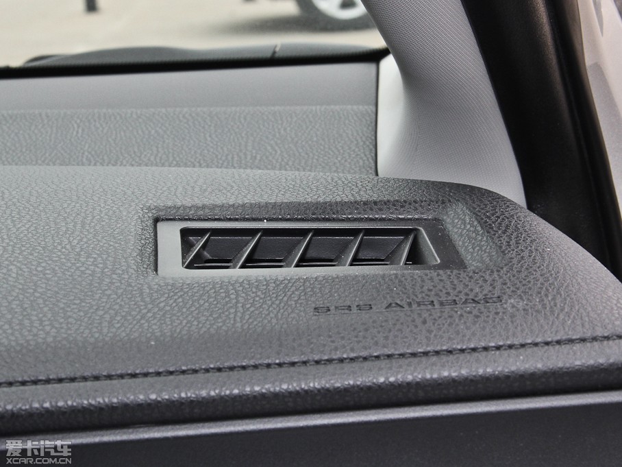 2014_ 1.8L CVT GLX-i