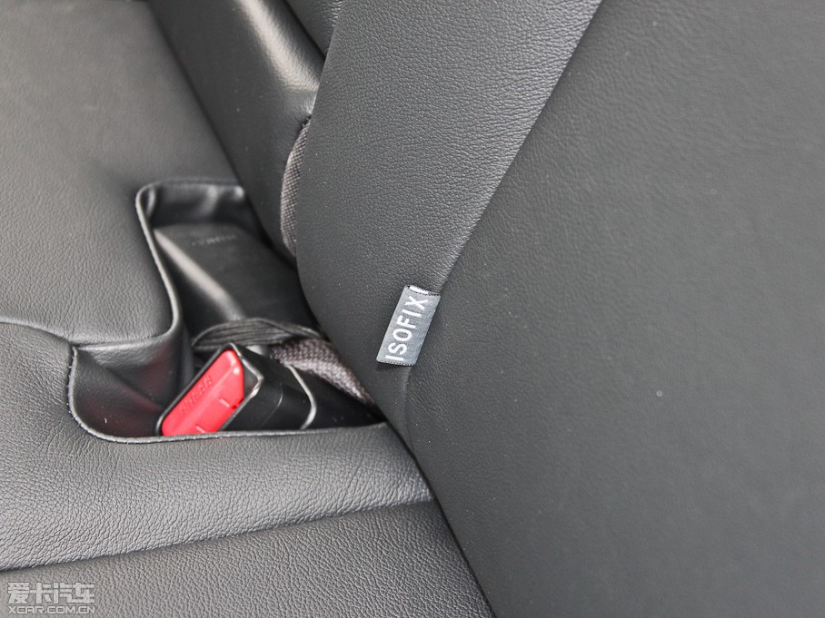 2014_ 1.8L CVT GLX-i