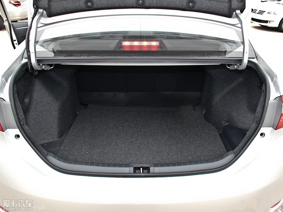 2014_ 1.8L CVT GLX-i