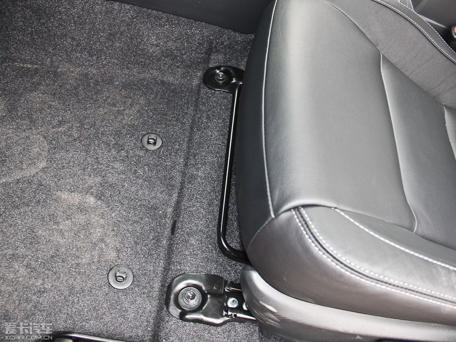 2014_ 1.8L CVT GLX-i