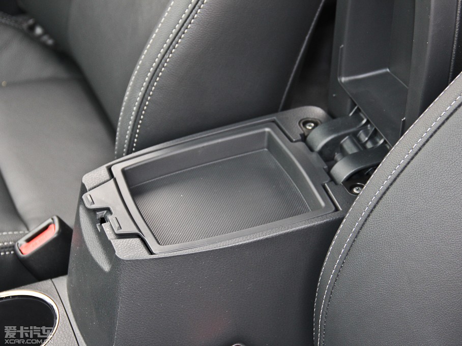 2014_ 1.8L CVT GLX-i