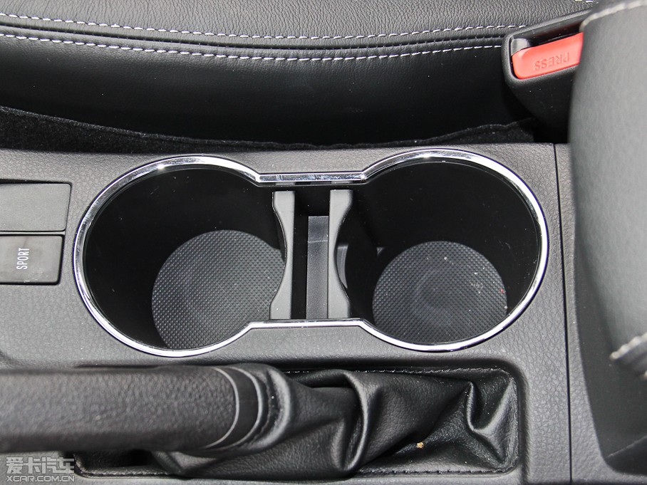 2014_ 1.8L CVT GLX-i