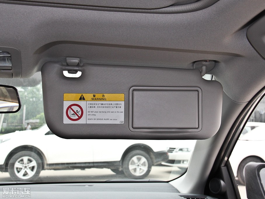 2014_ 1.8L CVT GLX-i