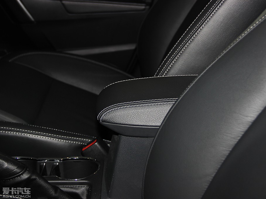 2014_ 1.6L CVT GLX-i