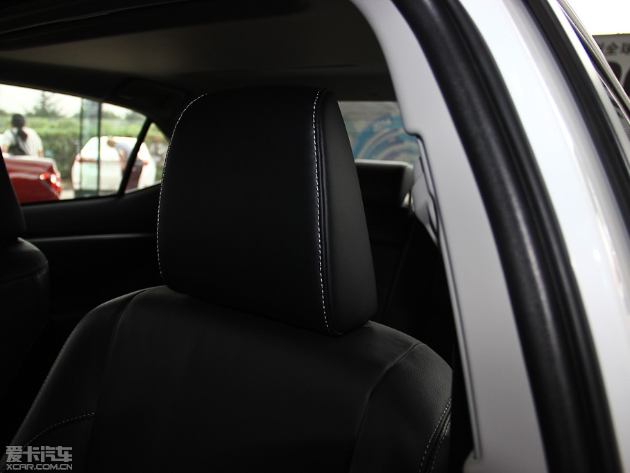 2014_ 1.6L CVT GLX-i