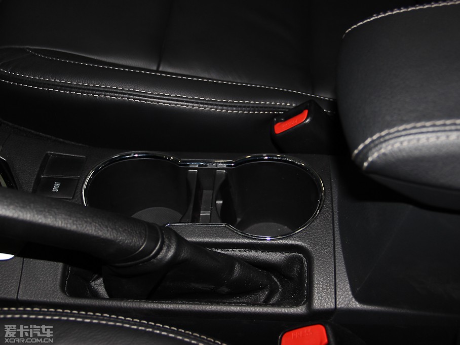 2014_ 1.6L CVT GLX-i