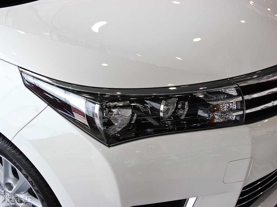 2014_ 1.6L CVT GLX-i