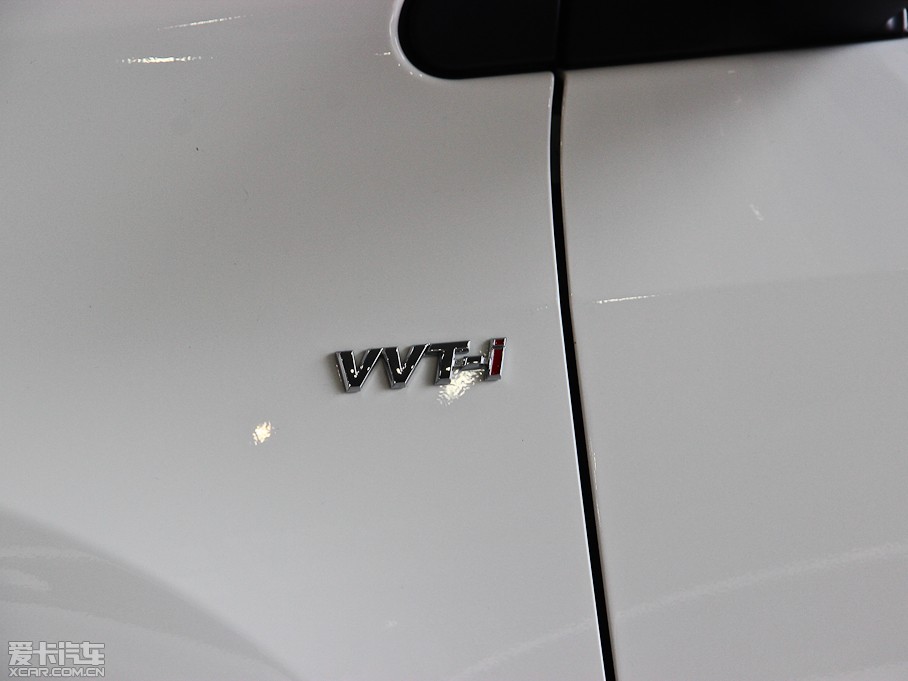 2014_ 1.6L CVT GLX-i(do)