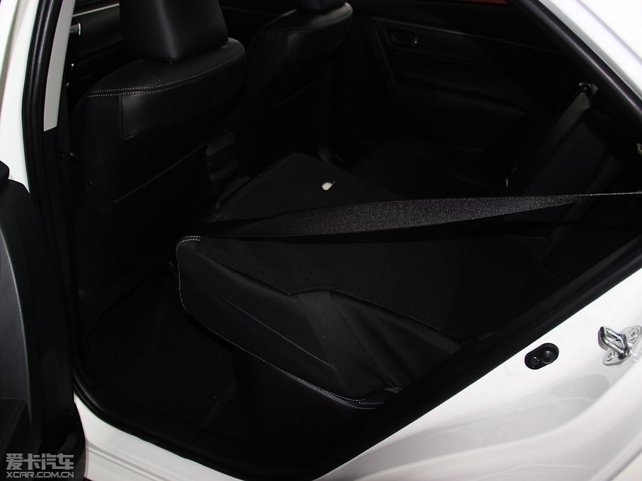 2014_ 1.6L CVT GLX-i(do)