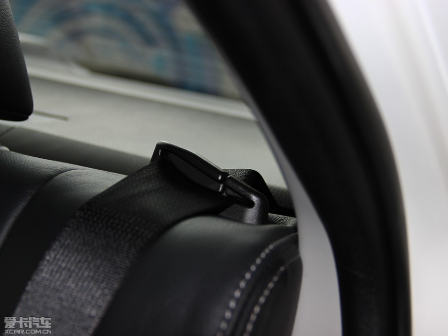 2014_ 1.6L CVT GLX-i