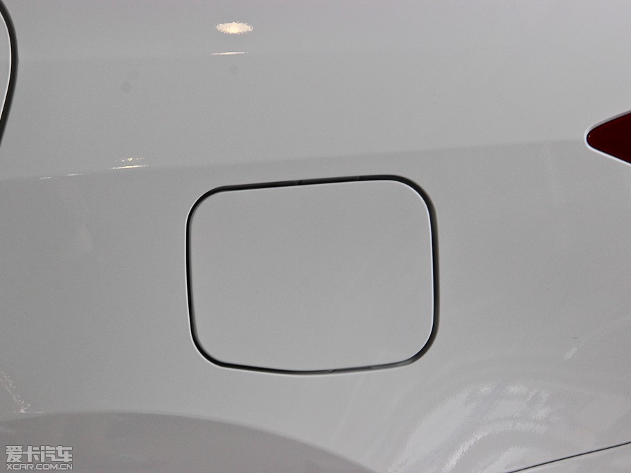 2014_ 1.6L CVT GLX-i