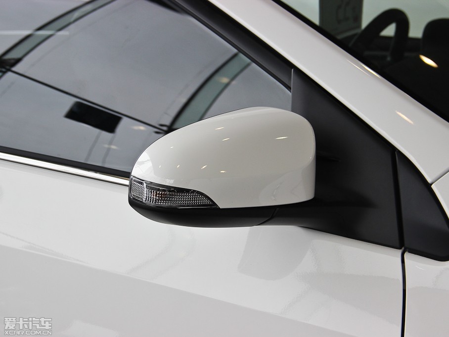 2014_ 1.6L CVT GLX-i