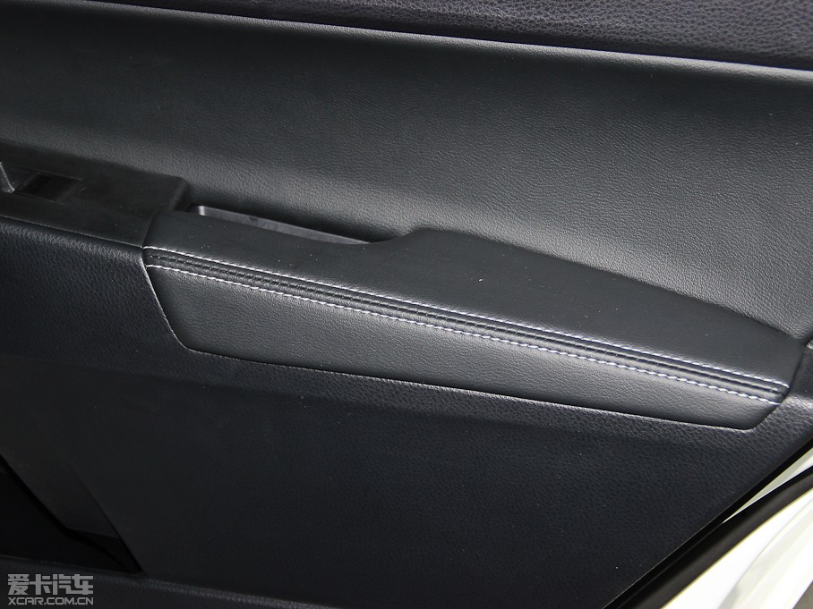 2014_ 1.6L CVT GLX-i