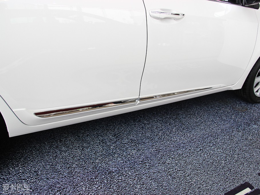 2014_ 1.6L CVT GLX-i