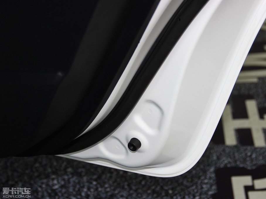 2014_ 1.6L CVT GLX-i(do)