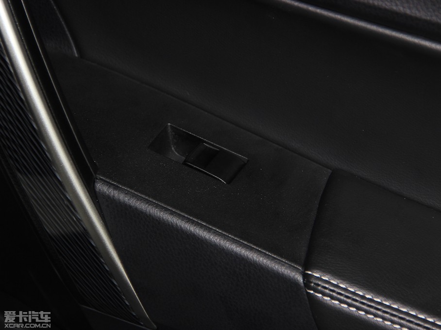 2014_ 1.6L CVT GLX-i