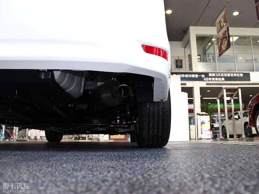 2014_ 1.6L CVT GLX-i(do)