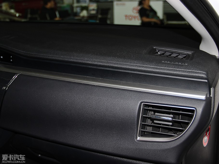 2014_ 1.6L CVT GLX-i