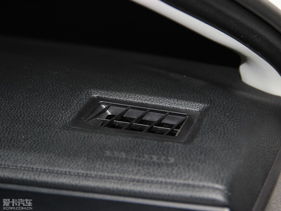 2014_ 1.6L CVT GLX-i