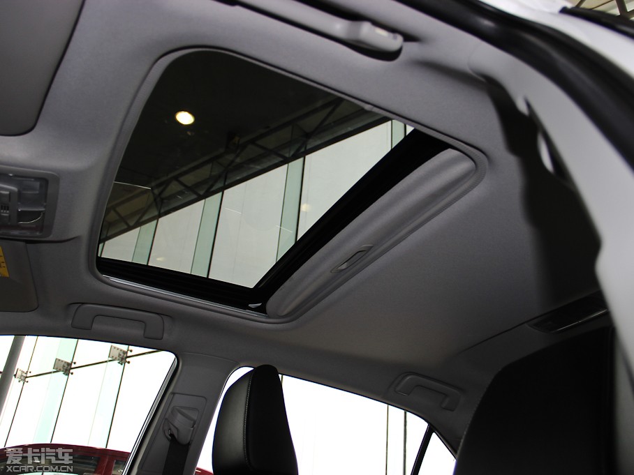 2014_ 1.6L CVT GLX-i