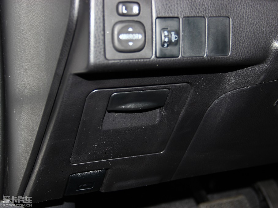 2014_ 1.6L CVT GLX-i