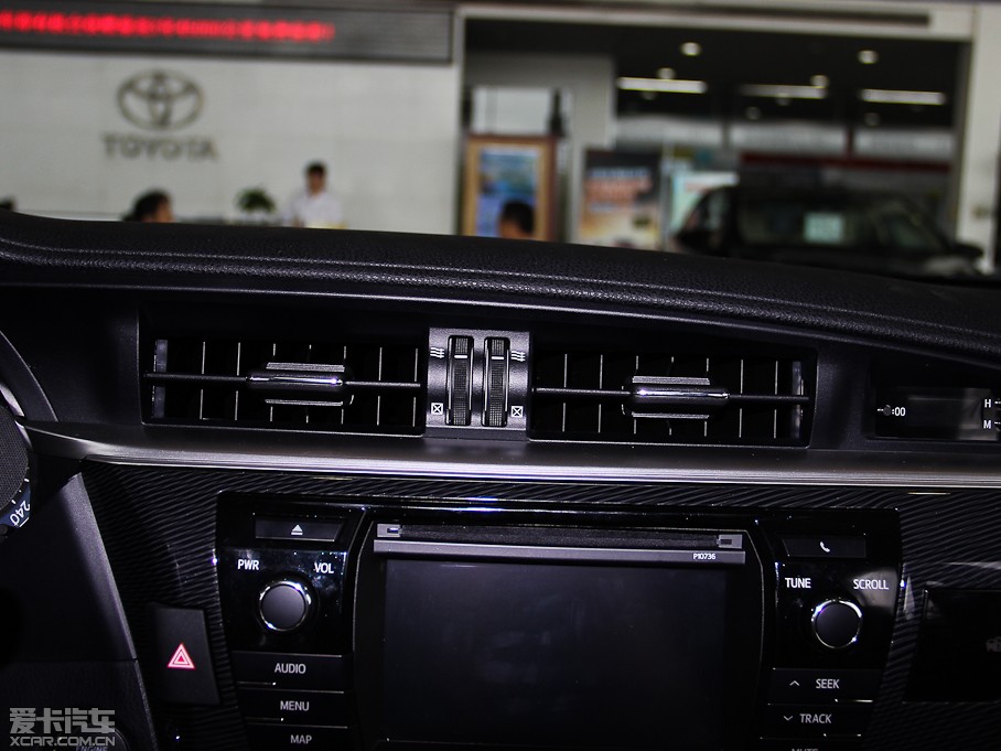 2014_ 1.6L CVT GLX-i(do)