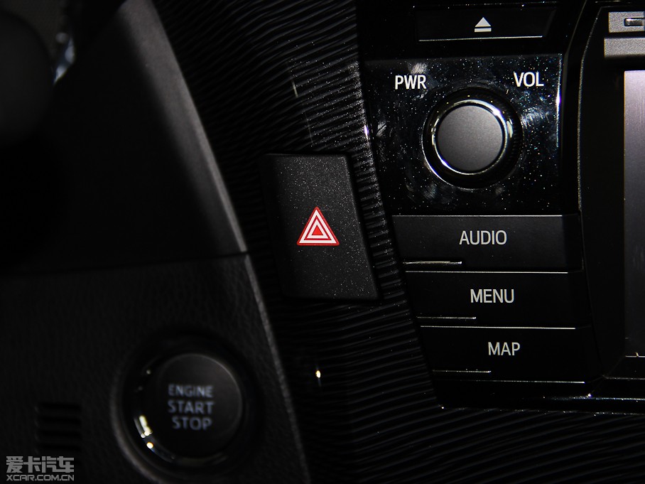 2014_ 1.6L CVT GLX-i(do)