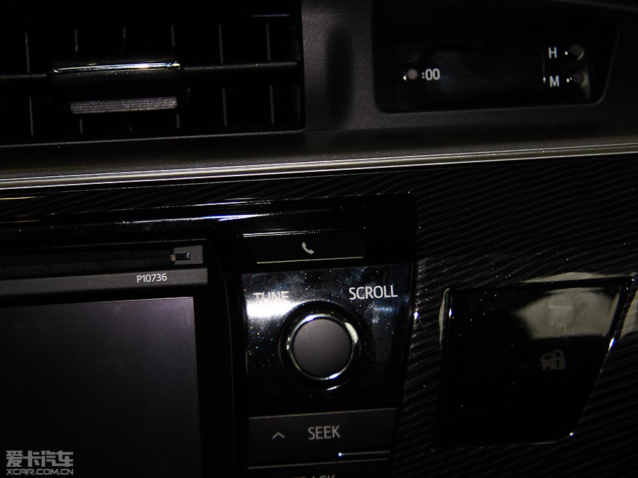 2014_ 1.6L CVT GLX-i(do)