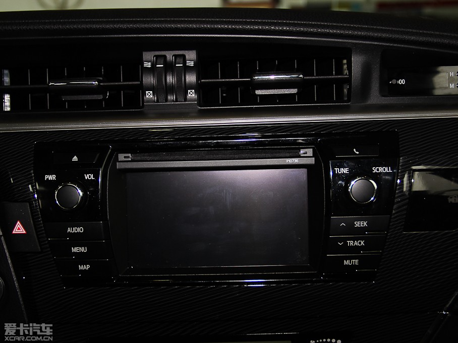 2014_ 1.6L CVT GLX-i(do)