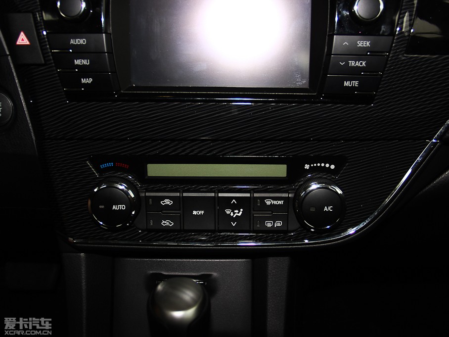 2014_ 1.6L CVT GLX-i