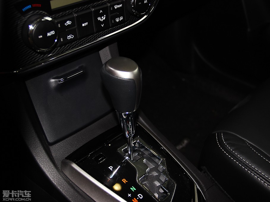 2014_ 1.6L CVT GLX-i(do)