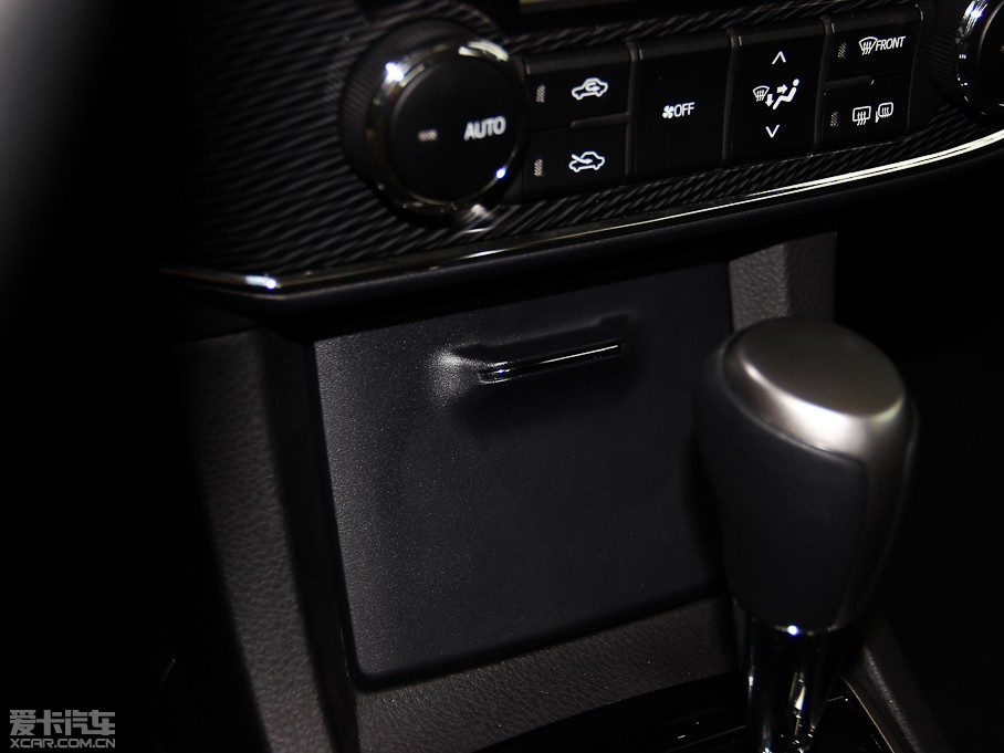 2014_ 1.6L CVT GLX-i(do)