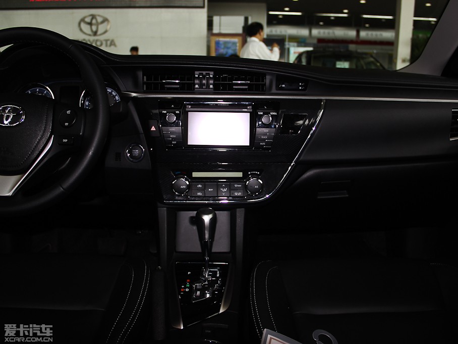 2014_ 1.6L CVT GLX-i