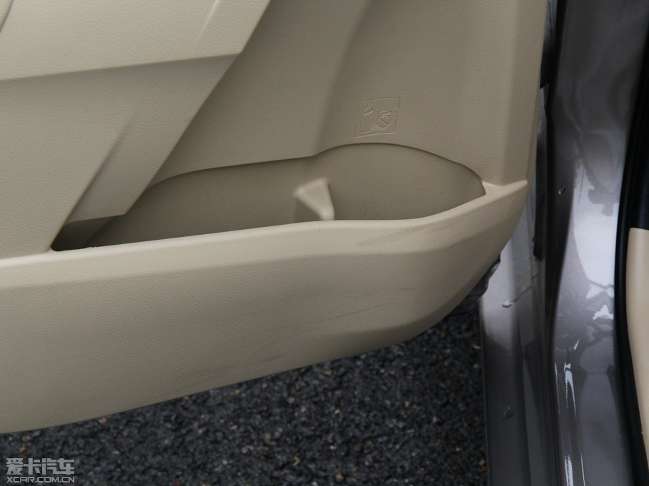 2014_ 1.8L CVT ߰