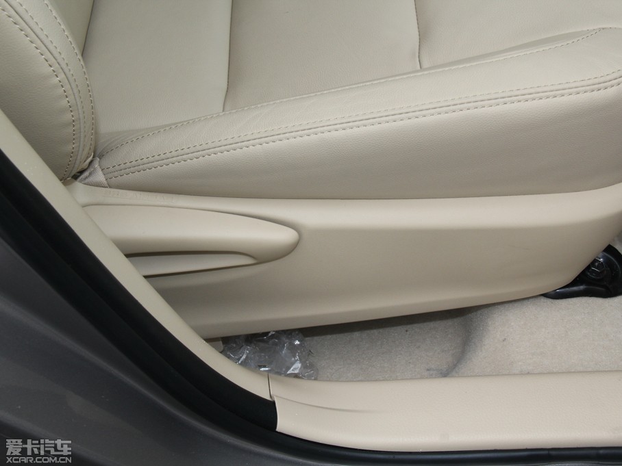 2014_ 1.8L CVT ߰