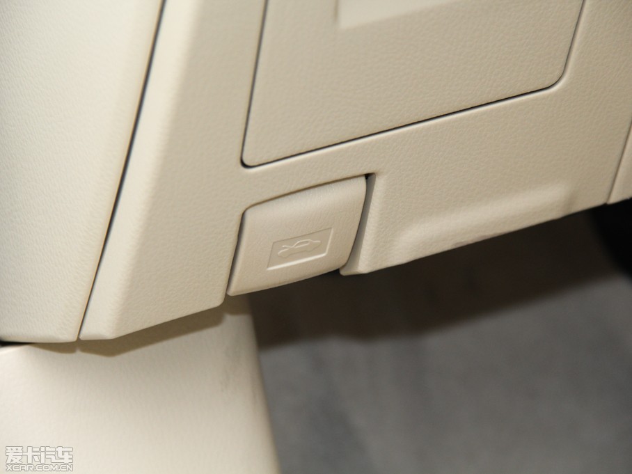 2014_ 1.8L CVT ߰