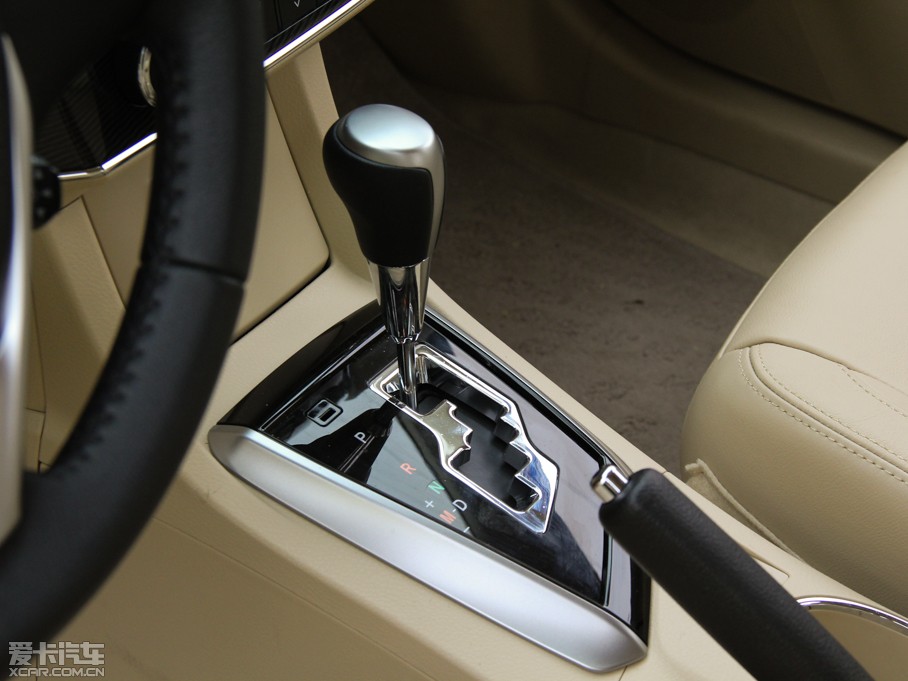 2014��_�� 1.8L CVT ���߰�