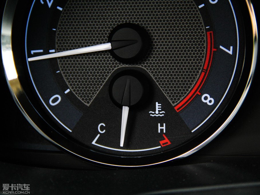 2014��_�� 1.8L CVT ���߰�