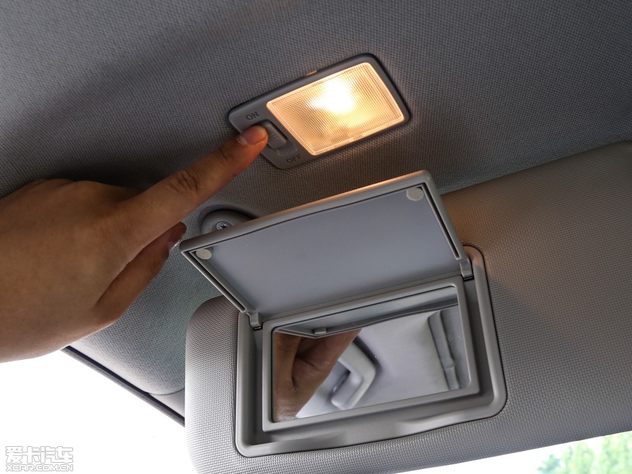 2014_ 1.8L CVT ߰