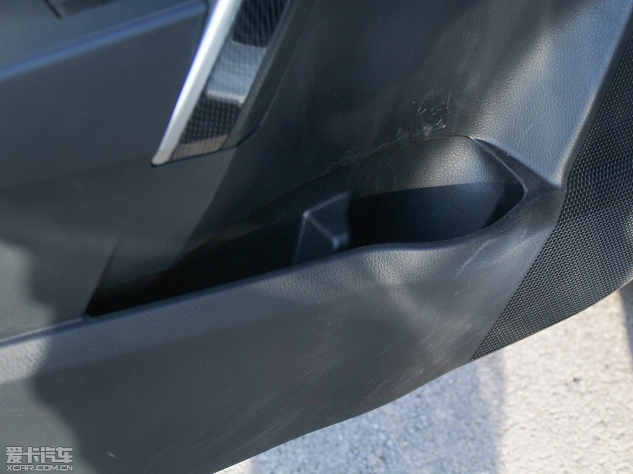 2014_ 1.6L քGLX-i