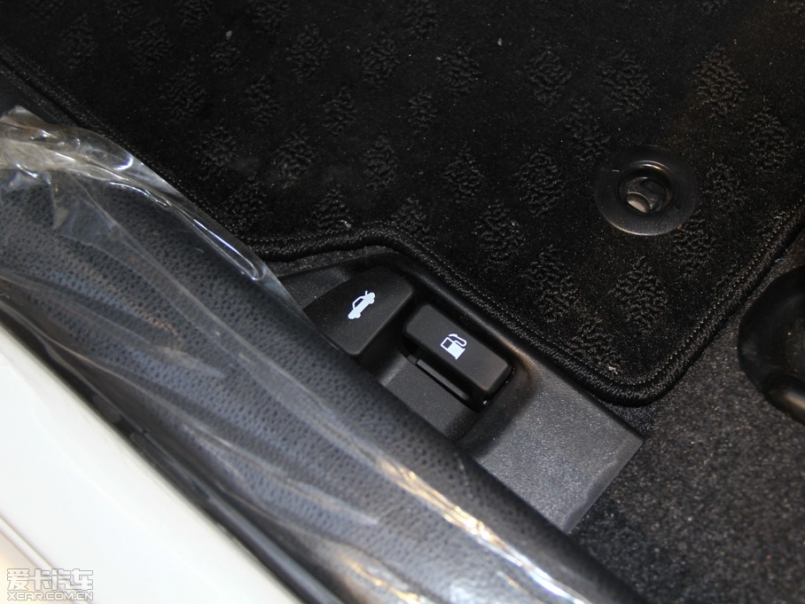 2014_ 1.6L քGLX-i