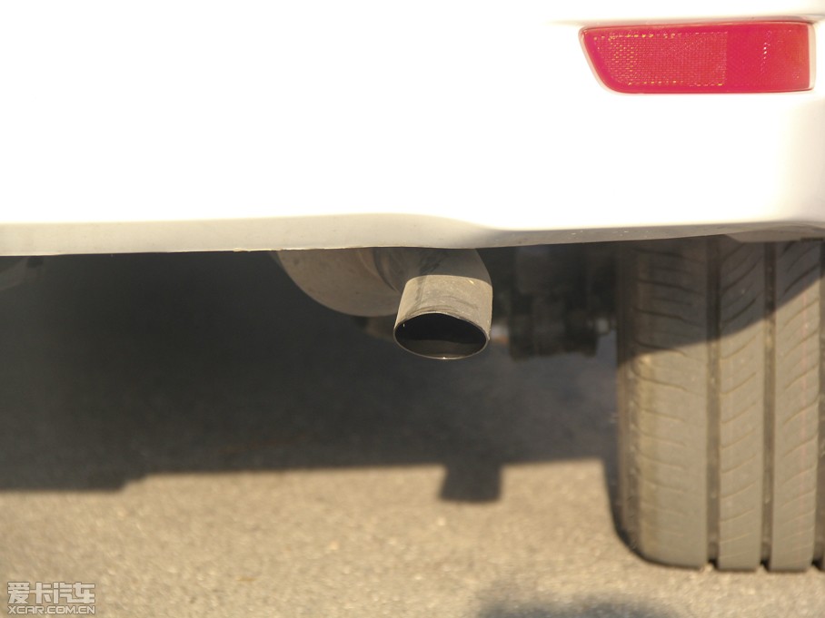 2014_ 1.6L քGLX-i